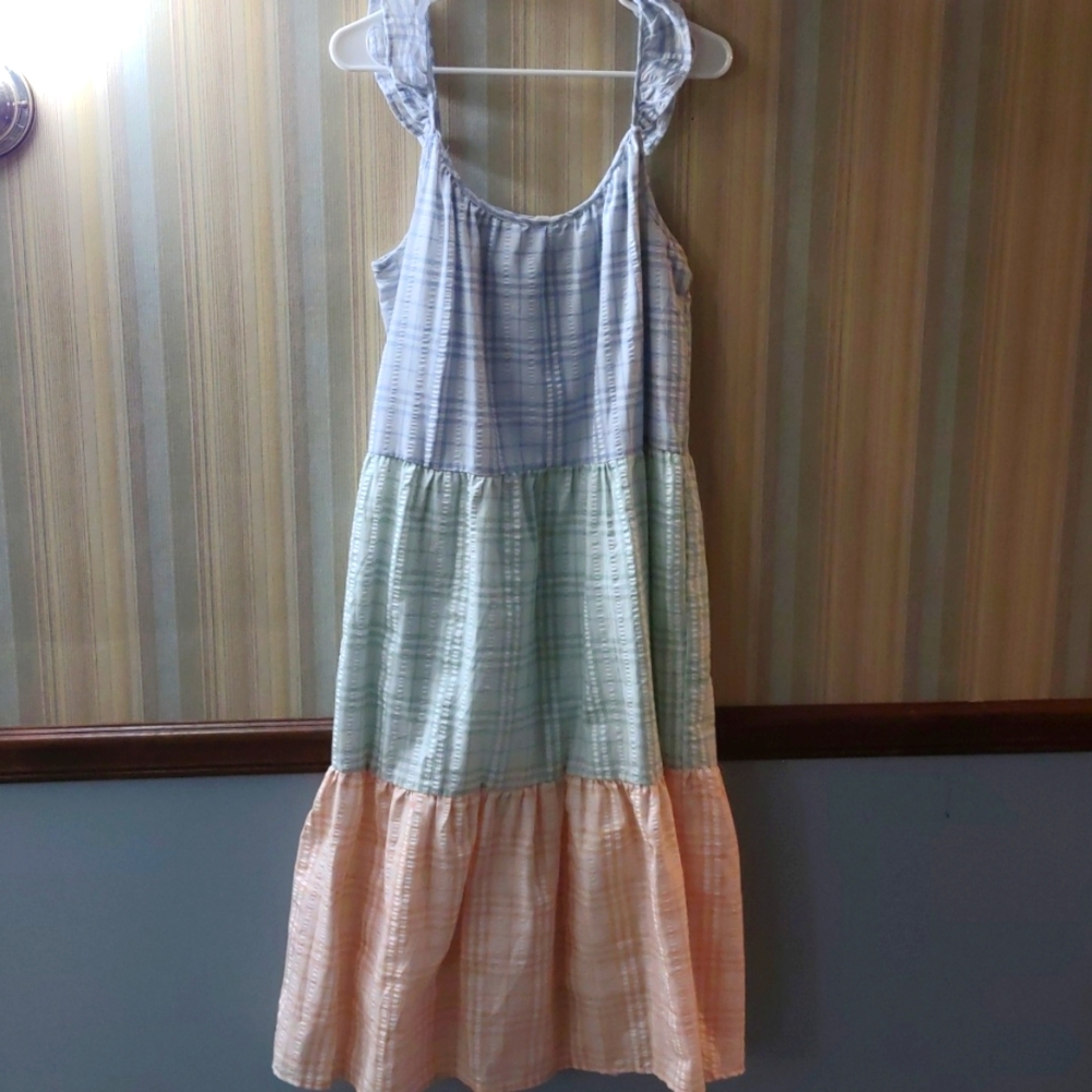 Lightweight Dress Size L